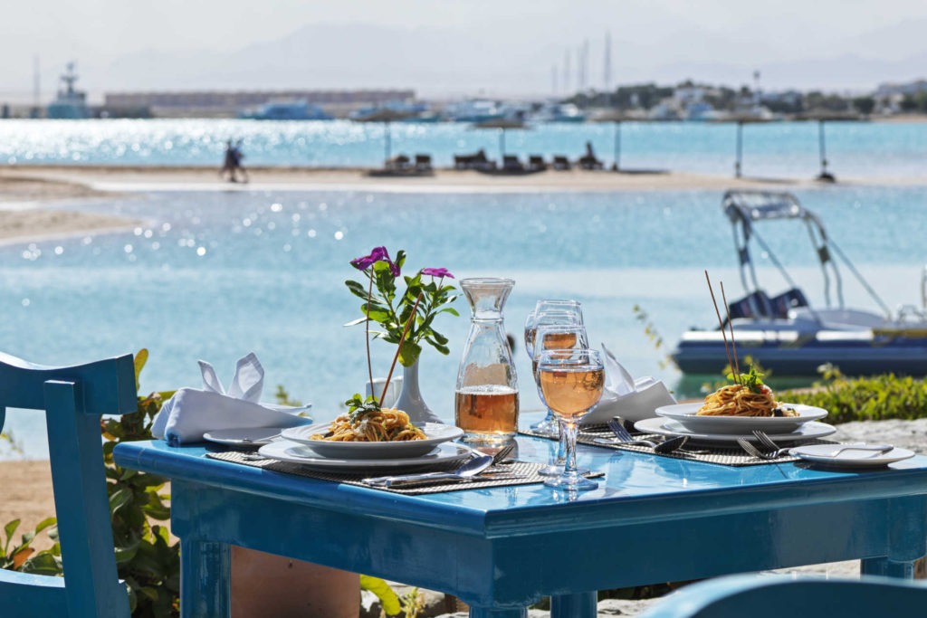 restaurant-red-sea